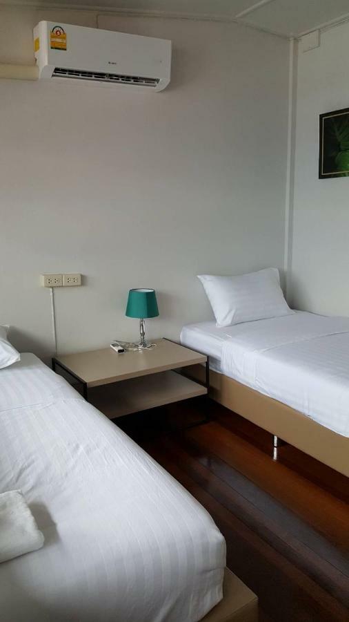 Maya Bed And Food Hostel Chiang Mai Eksteriør bilde